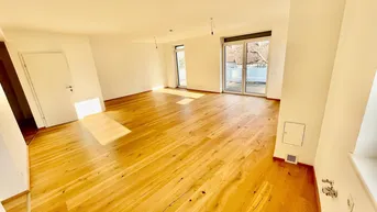 Expose ERSTBEZUG! Platz für die Familie mit großzügiger Raumordnung und großer Dachterrasse