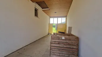 Expose LIEBEVOLLES LANDHAUS MIT GEPFLEGTEM GARTEN IN PARADIESISCHER GRÜNRUHELAGE
