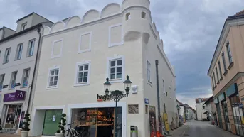 Expose EINZIGARTIGES UND BEEINDRUCKENDES WOHNJUWEL - DEN TULLNER HAUPTPLATZ IM BLICK BEI RUHIGER WOHNLAGE