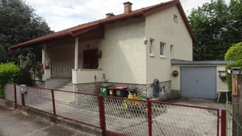 Expose KLEINER BUNGALOW MIT SCHÖNEM GARTEN!