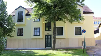 Expose RARITÄT: PERFEKTES, MODERNES ARCHITEKTENHAUS AN DER DONAULÄNDE ALS REPRÄSENTATIVER WOHNSITZ AUF HÖCHSTEM NIVEAU MIT DONAUBLICK