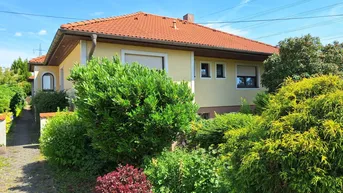 Expose Mehrfamilienhaus in Kleinhain - zwei separate Eingänge vorhanden