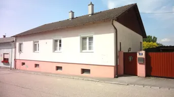 Expose Einfamilienhaus! Großer Grund! Ruhelage!