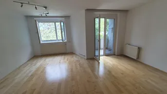 Expose TOP GEPFLEGTE 3 ZIMMER WOHNUNG MIT LOGGIA