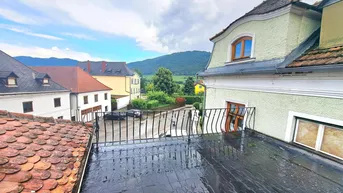 Expose GESCHÄFTS- &amp; WOHNHAUS