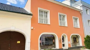 Expose Ihre Stadtvilla in Wiener Neustadt – mit Terrasse, Whirlpool und Geschäftsräumlichkeit