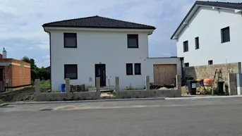Expose Modernes Neubau-Einfamilienhaus in 2304 Orth an der Donau