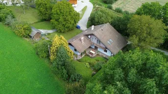 Expose GROSSES LANDHAUS MIT SCHÖNEM GARTEN!