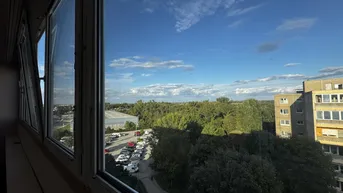 Expose Große Eigentumswohnung mit Grünblick, 20 min. nach Wien, sofort verfügbar!