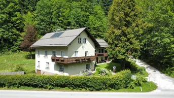 Expose Charmantes Mehrparteienhaus in Lackenhof am Ötscher – Ihr alpines Ferienrefugium
