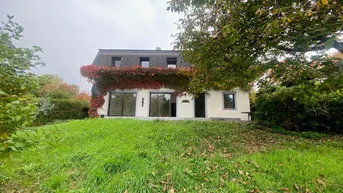 Expose Küss mich wach - Ein Haus im Dornröschenschlaf!