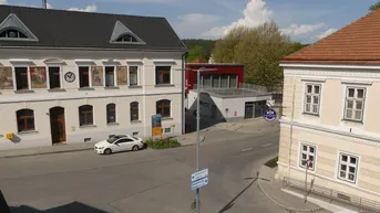 Expose SONNIGE 3-ZIMMER WOHNUNG DIREKT IM ZENTRUM!