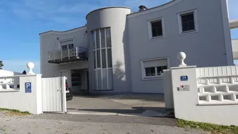Expose 7000 Eisenstadt sehr schönes 60m2 Terrassen Apartment Top möbliert mit Seeblick in herrlicher Waldrand Ruhelage! (Provisionsfrei)