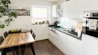 Expose Modern wohnen oder clever investieren: Kernsanierte Dachgeschosswohnung
