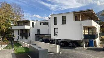 Expose Tiefgaragenplätze zu vermieten/verkaufen - BV Nussbaumweg Piesendorf
