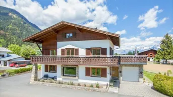 Expose Alpines Ferienchalet mit moderner Ausstattung beim Zeller See