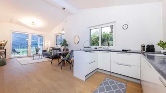 Expose WEITBLICK W6: Wohnvergnügen in Sonnenhanglage mit unverbautem Panoramablick und großem Balkon