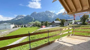 Expose Am Fischbach C10: Exklusive Dachgeschosswohnung mit traumhafter Aussicht und top Ausstattung