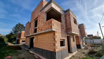Expose AKTION! PREIS REDUZIERT! EINZELHAUS. KELLER. DACHTERRASSE. 5 ZIMMER. PROVISIONSFREI FÜR DEN KÄUFER.