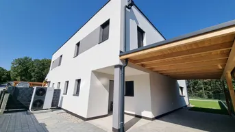 Expose IDEAL FÜR FAMILIEN! 5-ZIMMER-ZIEGELHAUS MIT UNVERBAUBAREN AUSBLICK. MIT KELLER, BALKON, TERRASSE, CARPORT UND GROSSEM GARTEN.