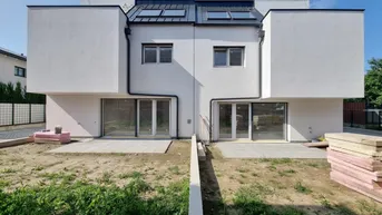 Expose SCHLÜSSELFERTIGER TOPPREIS! 3 BADEZIMMER - 5 ZIMMER - 3 TOILETTEN. TOP AUSSTATTUNG!