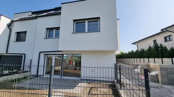Expose SÜDSEITE! 128m² WNFL! EXQUISITES, SCHLÜSSELFERTIGES 5-ZIMMER-ZIEGELHAUS. 3 Bäder. 3 Toiletten. Elektrische Rollläden, Klimavorbereitung, edler Parkett und Sanitärkeramik!