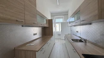 Expose SENIORENWOHNUNG! UNBEFRISTET. ERSTBEZUG NACH RENOVIERUNG. 3. LIFTSTOCK. BITTE SCHRIFTLICH ANFRAGEN!