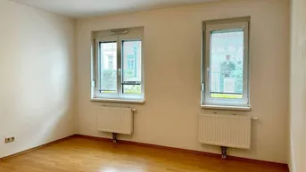 Expose Geräumte 2-Zimmer Bastlerwohnung im Erdgeschoss im Grünen