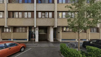 Expose Charmante 2-Zimmer-Wohnung im Dachgeschoss