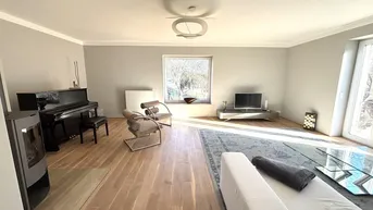 Expose Wunderschöner Bungalow - gesamt 7.070m² Eigengrund - Traumruhelage - Altenmarkt / Triesting