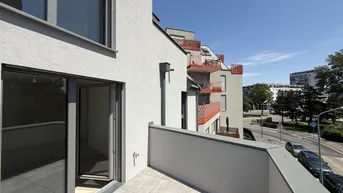 Expose EHK 100 | 2 Zi Dachgeschosswohnung mit Balkon