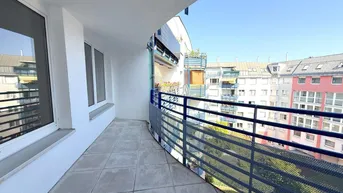 Expose Sanierungsbedürftige 3 Zimmer Wohnung | Großzügige Loggia, hohe Stockwerkslage, smarte Aufteilung