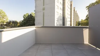 Expose EHK 100 | 2 Zi Dachgeschosswohnung mit Balkon zur Anlage oder Eigennutzung