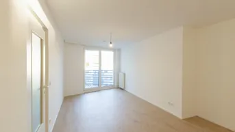 Expose Teilrenovierte 3 Zimmer Wohnung | Großzügige Loggia, hohe Stockwerkslage, smarte Aufteilung
