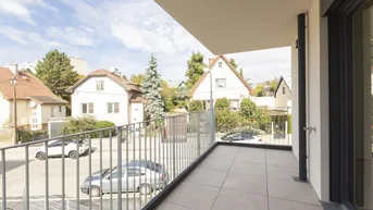 Expose Erstbezug | Sonnige Zwei Zimmer Balkonwohnung inkl. Einbauküche