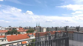 Expose VIDEO: 360°-Ausblick auf Wien: Hochwertige 2-Zimmer-Wohnung mit Klima plus 2 private Dachterrassen!