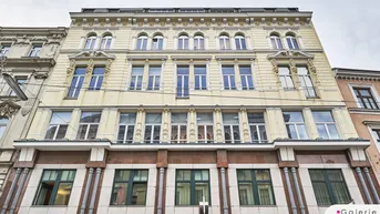 Expose Originalgusseisensäulen und Tiefgaragenplätze im historischen Palais - großzügige Mietflächen