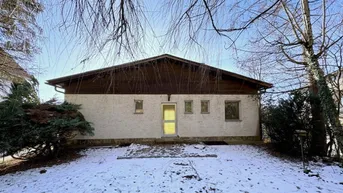 Expose Zeitlose, renovierungswürdige Wienerwald-Villa auf zentrumsnahem, wildromantischem Traumgrundstück in absoluter Ruhelage