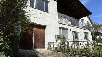 Expose Traumlage und Traumgrundstück: Zeitlose Wienerwald-Villa im Zentrum von Purkersdorf