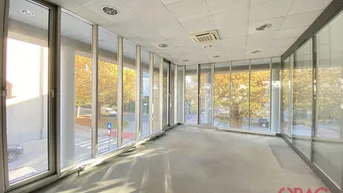 Expose Sehr helle Bürofläche - komplett saniert in 5020 Salzburg zu mieten