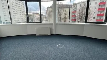 Expose Gut aufgeteiltes Büro mit reichlich Platz