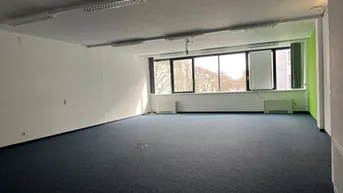 Expose Großzügig geschnittenes Büro für Kleinunternehmen
