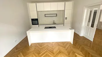 Expose Sanierte 4-Zimmer-Wohnung mit kleiner Terrasse und privatem Aufzug in Andräviertel, 5020 Salzburg - zur Miete