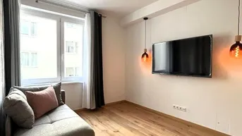 Expose MÖBLIERTES CITY APARTMENT bei der OPER // FURNISHED CITY APARTMENT at OPERA