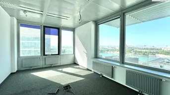Expose 360 TOUR // BÜROFLÄCHE im ARES TOWER