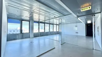 Expose 360 TOUR // BÜROFLÄCHE im ARES TOWER