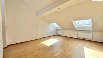 Expose 360° TOUR // GENERALSANIERTE CITY - DACHGESCHOßWOHNUNG