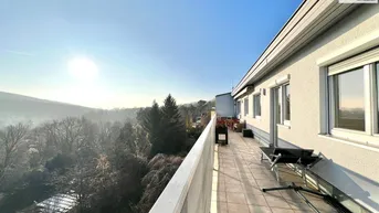 Expose 360° TOUR // SALMANSDORFER SÜDTERRASSENWOHNUNG MIT FERNBLICK