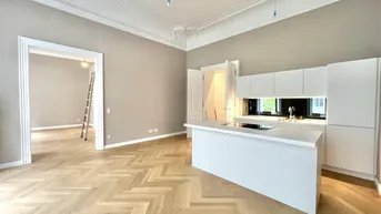 Expose 360° TOUR // GENERALSANIERTE ALTBAUWOHNUNG // CLASSIC STYLE APARTMENT