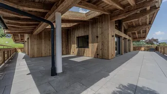 Expose Sonnige Penthouse-Wohnung Ski-In / Ski-Out